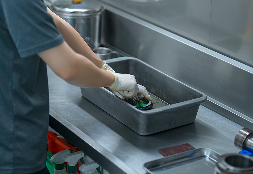 洗浄・部品交換